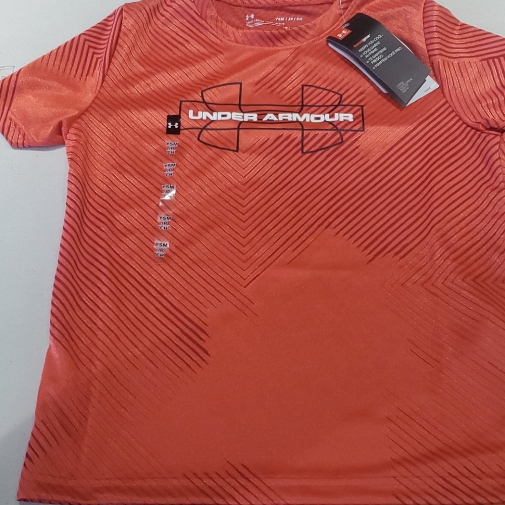 Under armor boys t-shirt
